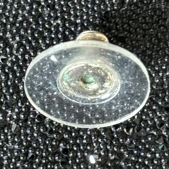 Bitter Sweet Flower Earrings (NWOT) - Picture 5 of 5